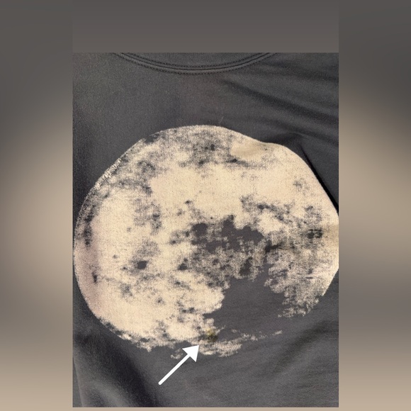 Magnolia Pearl Hi-Lo Francis Full Moon Sweatshirt - Picture 4 of 9